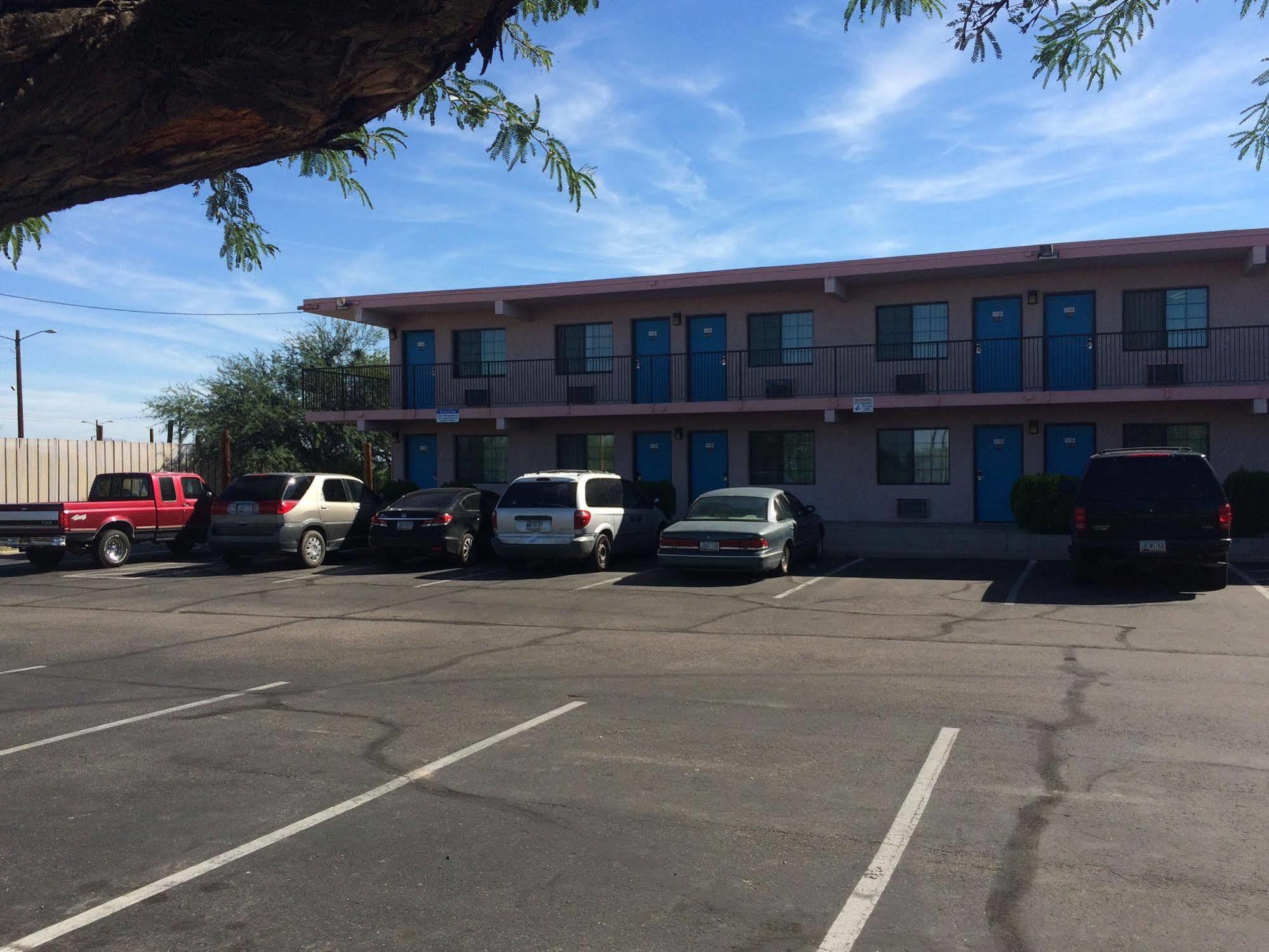 Travel Inn Tucson Kültér fotó